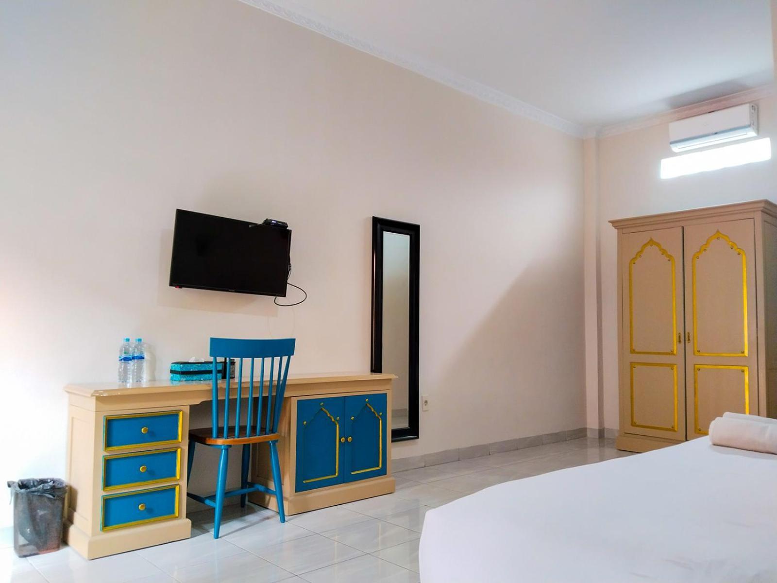 Grand Shaqilla Syariah Hotel Deli Tua Exterior foto