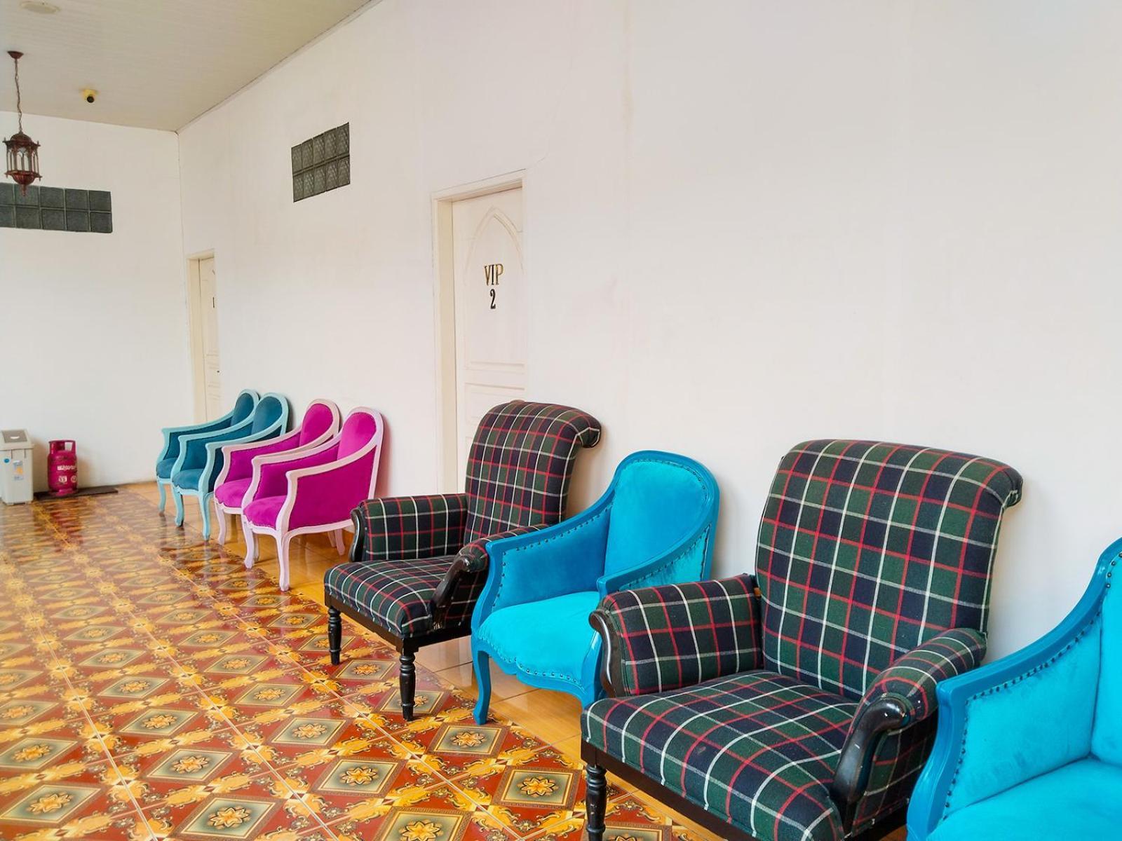 Grand Shaqilla Syariah Hotel Deli Tua Exterior foto