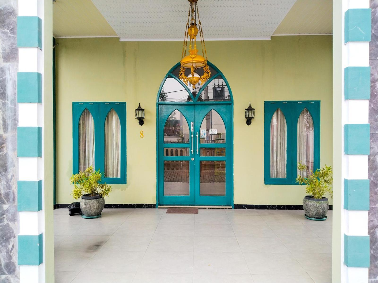 Grand Shaqilla Syariah Hotel Deli Tua Exterior foto