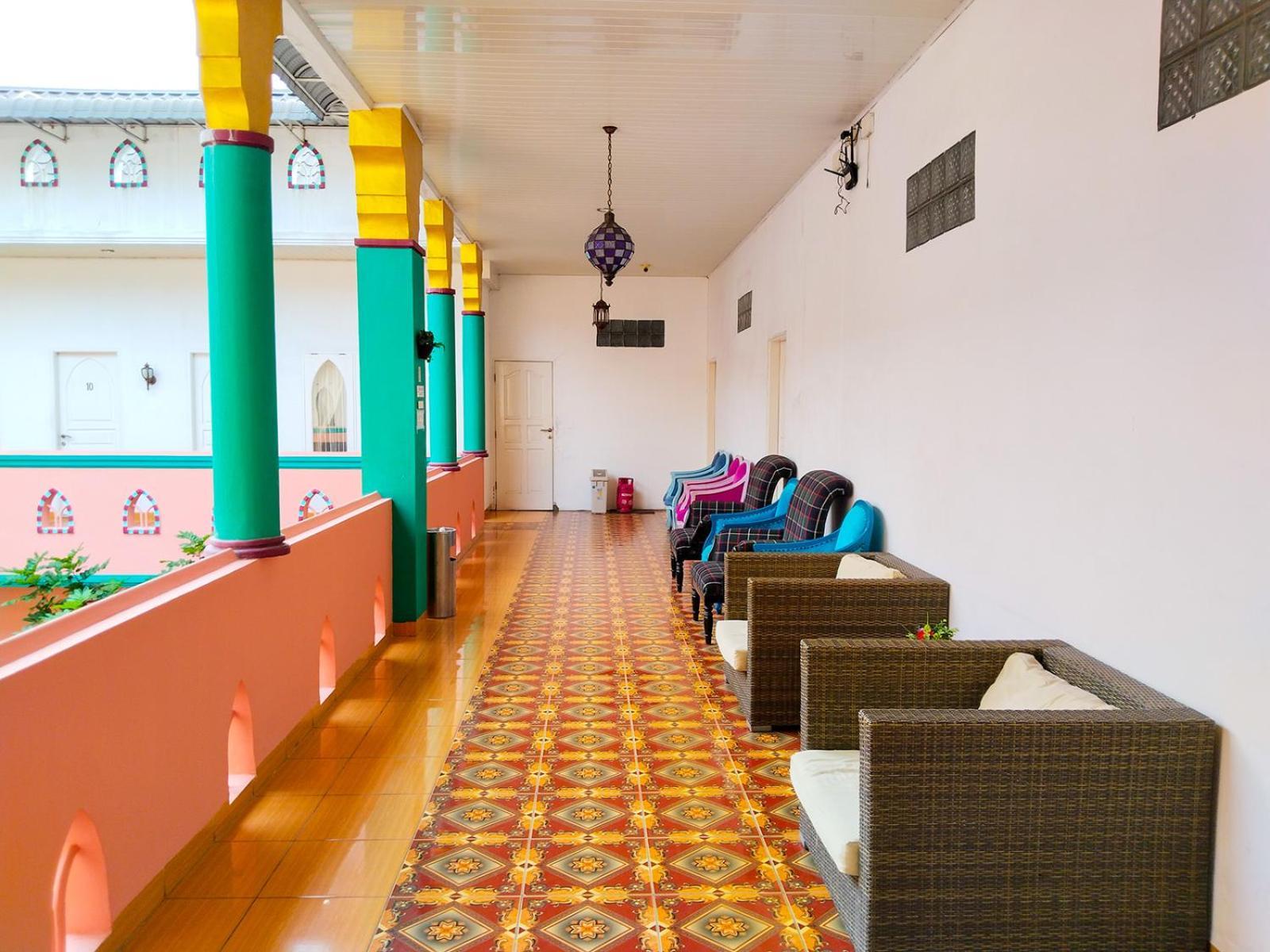 Grand Shaqilla Syariah Hotel Deli Tua Exterior foto