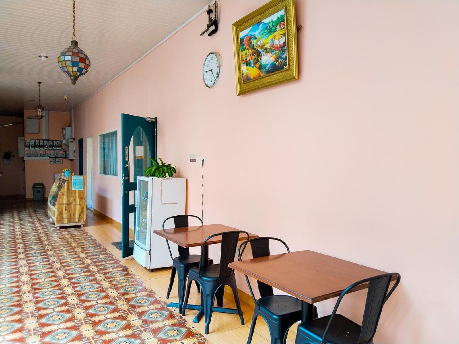 Grand Shaqilla Syariah Hotel Deli Tua Exterior foto